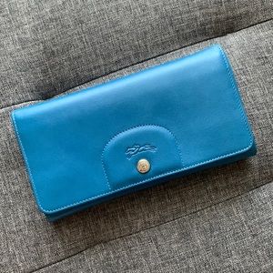 Longchamp duck blue leather wallet
